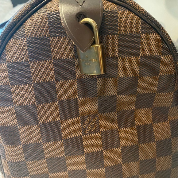 LOUIS VUITTON DAMIER EBENE PATTERN SPEEDY 30 - Picture 10 of 14